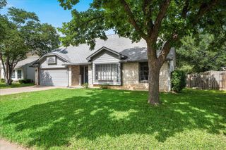 304 Sycamore DR, Cedar Park, TX 78613