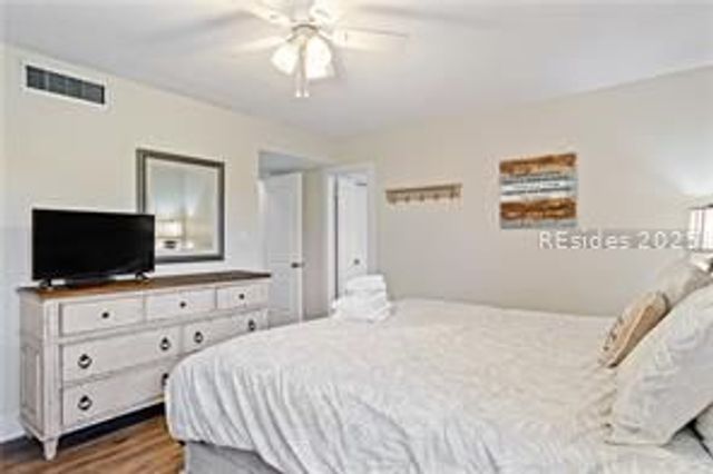 34 Forest Beach Drive N D19, Hilton Head Island, SC 29928