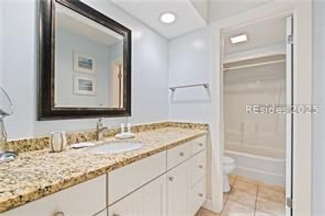 34 Forest Beach Drive N D19, Hilton Head Island, SC 29928