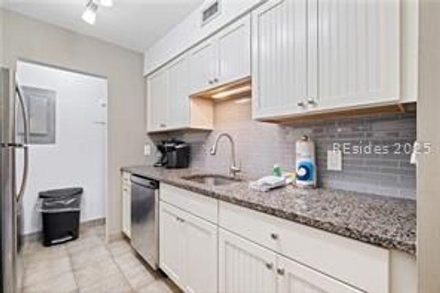 34 Forest Beach Drive N D19, Hilton Head Island, SC 29928