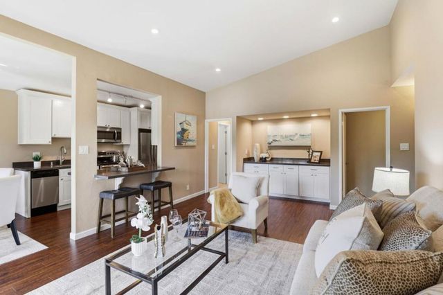 4175 George Avenue 4, San Mateo, CA 94403