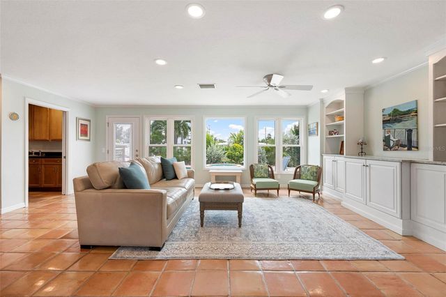 503 65TH STREET, Holmes Beach, FL 34217