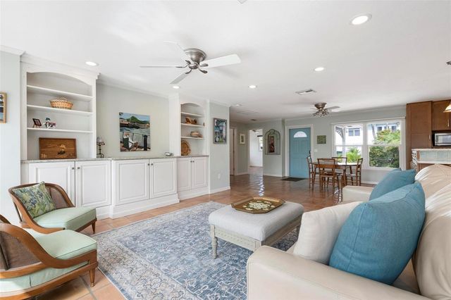 503 65TH STREET, Holmes Beach, FL 34217