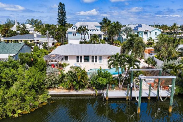 503 65TH STREET, Holmes Beach, FL 34217