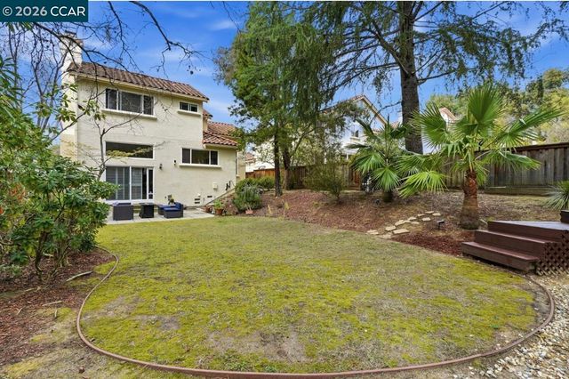 2175 Bluerock Circle, Concord, CA 94521