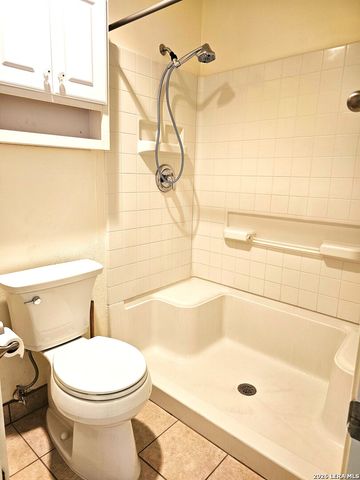 9514 Quicksilver, San Antonio, TX 78245