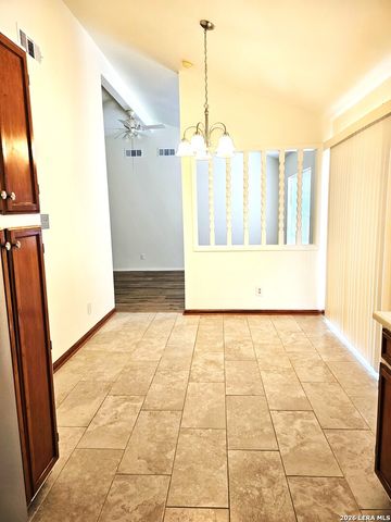 9514 Quicksilver, San Antonio, TX 78245