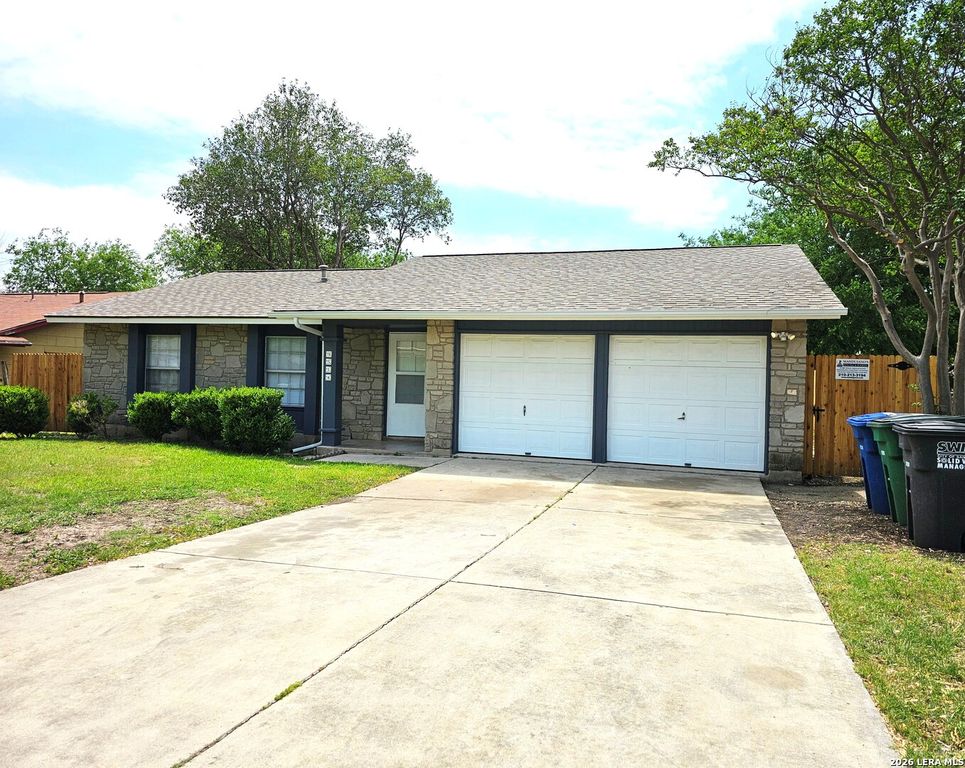 9514 Quicksilver, San Antonio, TX 78245