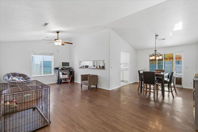 8008 Thunderhead Avenue, White City, OR 97503