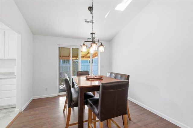 8008 Thunderhead Avenue, White City, OR 97503