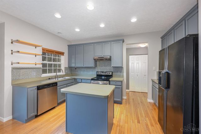 2093 Hatteras Court, Miami Twp, OH 45342