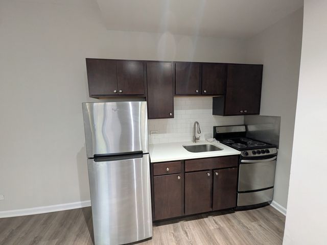 1627 N Humboldt Boulevard 1E, Chicago, IL 60647
