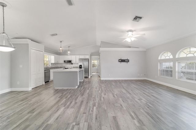 3920 SE 17 LANE, Ocala, FL 34471