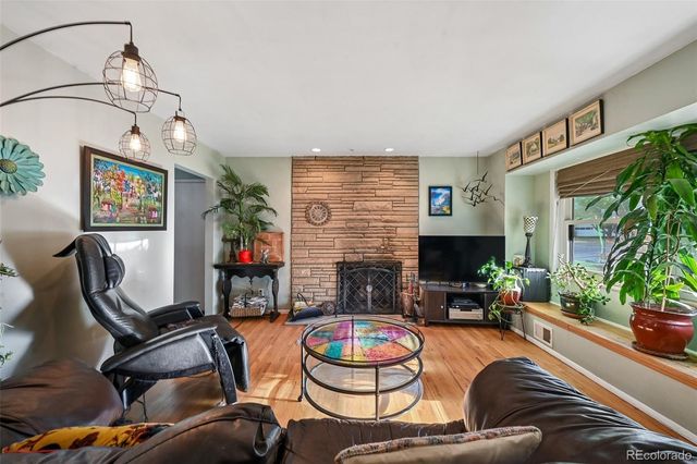 2084 Creighton Drive, Golden, CO 80401