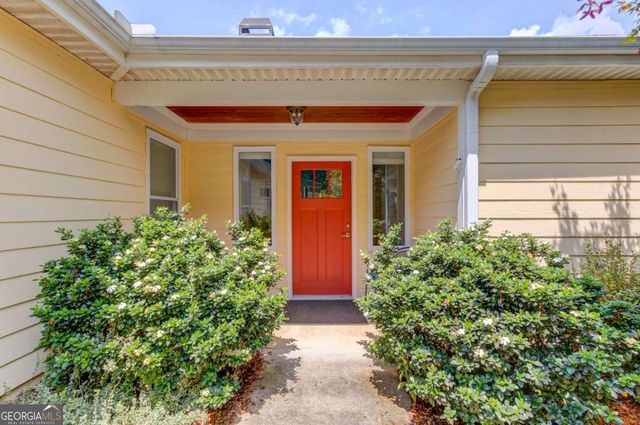 1200 Amhearst Oaks Drive, Lawrenceville, GA 30043