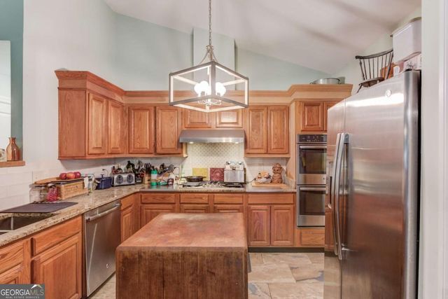 1200 Amhearst Oaks Drive, Lawrenceville, GA 30043