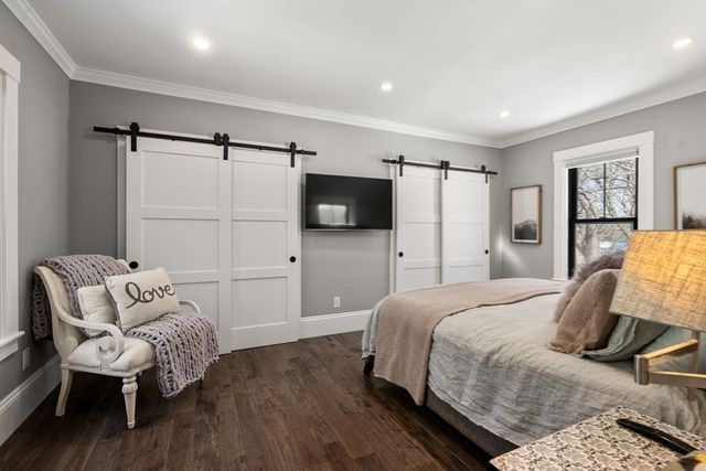 40 Kimlo Rd, Wellesley, MA 02481