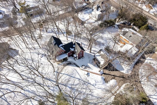 40 Kimlo Rd, Wellesley, MA 02481