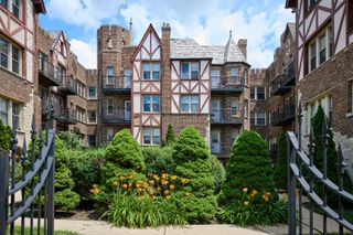 5711 N KIMBALL Avenue 3N, Chicago, IL 60659