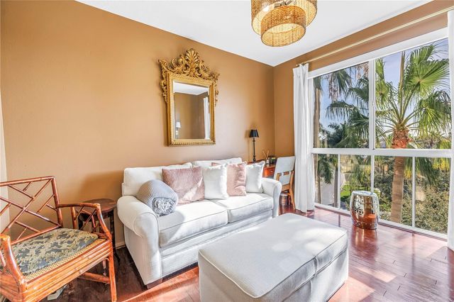 4737 DOLPHIN CAY LANE S 401, St Petersburg, FL 33711