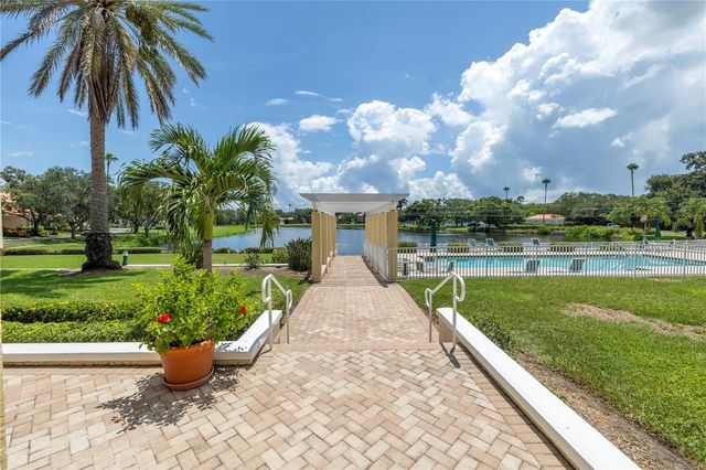4737 DOLPHIN CAY LANE S 401, St Petersburg, FL 33711