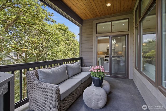2156 NW Harmony Wy, Issaquah, WA 98027