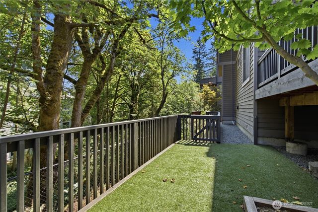 2156 NW Harmony Wy, Issaquah, WA 98027