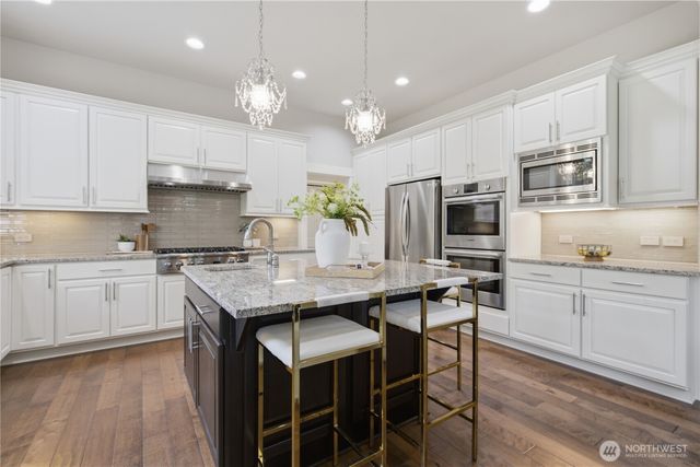 2156 NW Harmony Wy, Issaquah, WA 98027