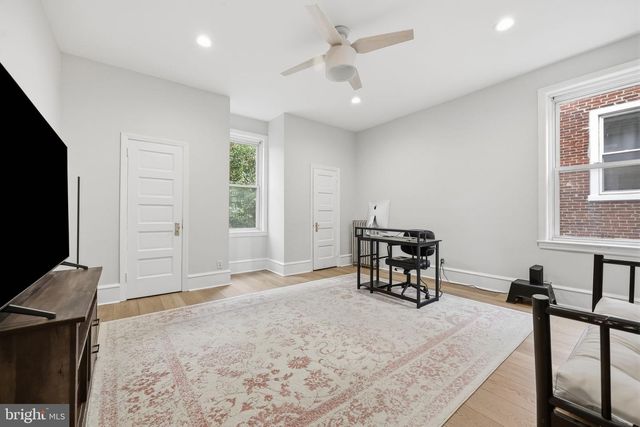 34 E MOUNT PLEASANT AVE, Philadelphia, PA 19119