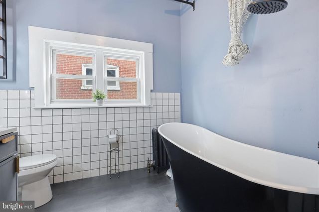 34 E MOUNT PLEASANT AVE, Philadelphia, PA 19119