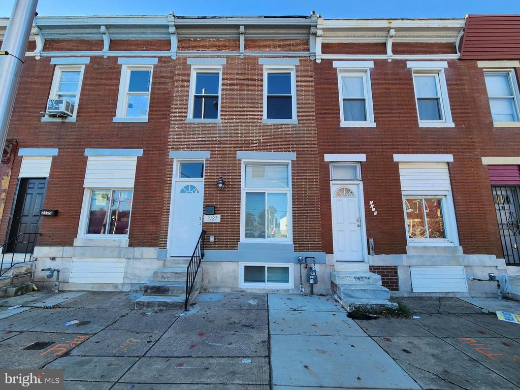 3127 E MONUMENT ST, Baltimore, MD 21205