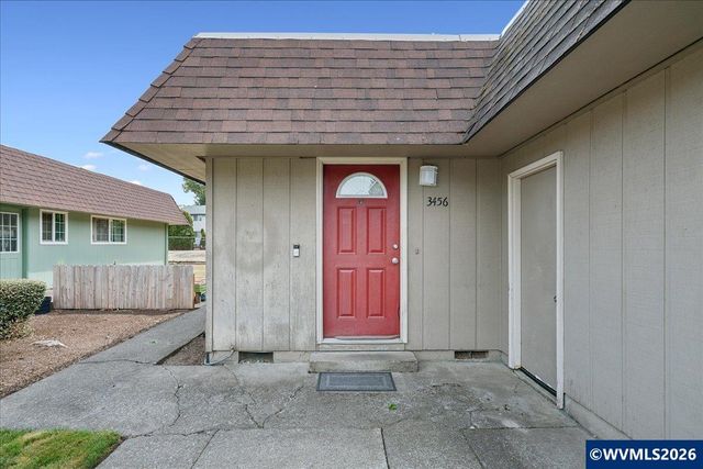 3456 Chiefs Ct NE, Salem, OR 97305