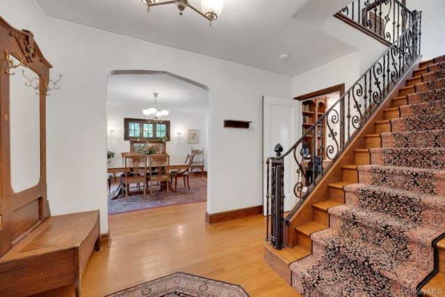 39 Dante Street, Larchmont, NY 10538