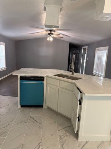 4640 Lyndi Lane, Granbury, TX 76049