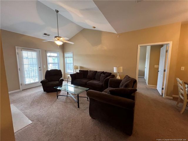 621 Marshtree Lane 305, Fayetteville, NC 28314