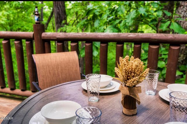 4328 Parkside Village Drive, Sevierville, TN 37862