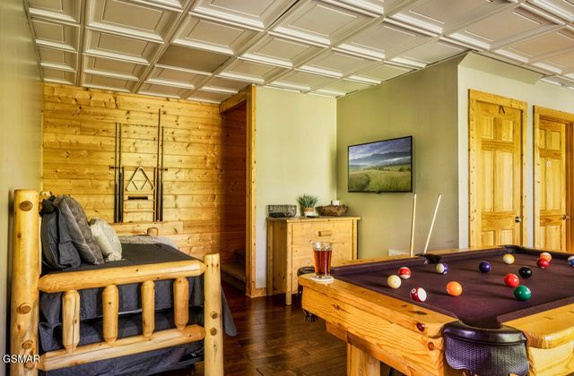 4328 Parkside Village Drive, Sevierville, TN 37862