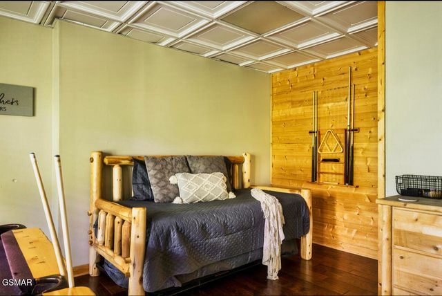 4328 Parkside Village Drive, Sevierville, TN 37862