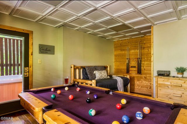 4328 Parkside Village Drive, Sevierville, TN 37862