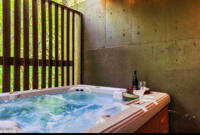 4328 Parkside Village Drive, Sevierville, TN 37862