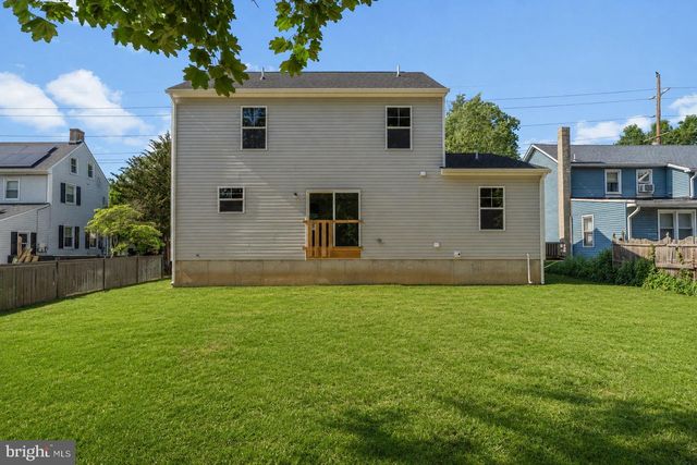 69 MAIN ST, Bridgeport, NJ 08014