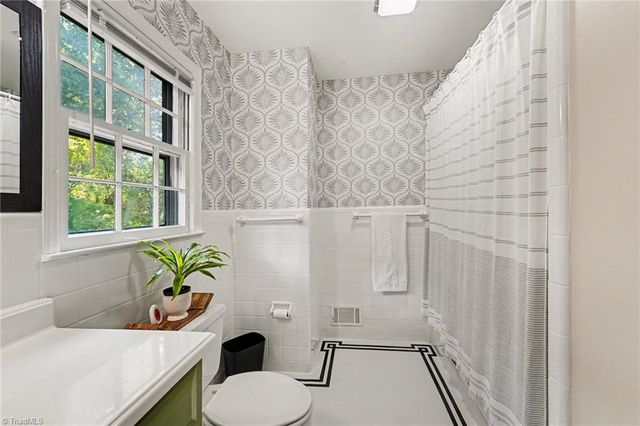 6309 Warwick Drive, Pleasant Garden, NC 27313
