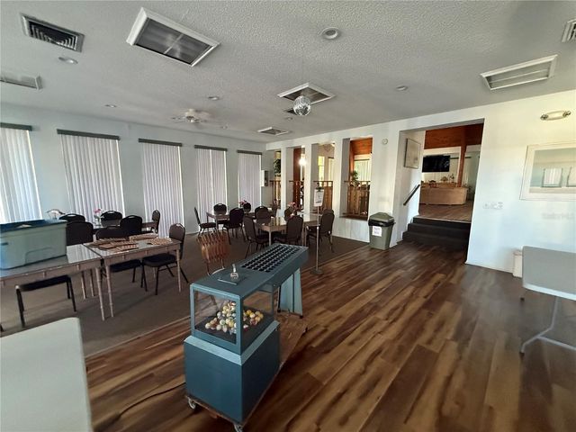 11485 OAKHURST ROAD 1100-1, Largo, FL 33774