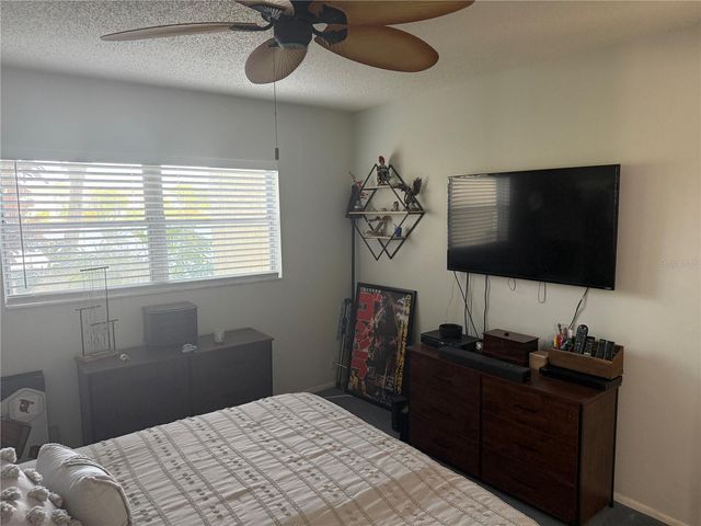 11485 OAKHURST ROAD 1100-1, Largo, FL 33774