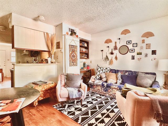 2801 Hemphill PARK B201, Austin, TX 78705