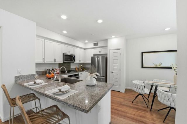 3078 Empoli Lane 5, San Jose, CA 95136