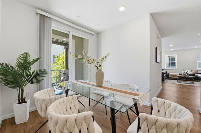 3078 Empoli Lane 5, San Jose, CA 95136