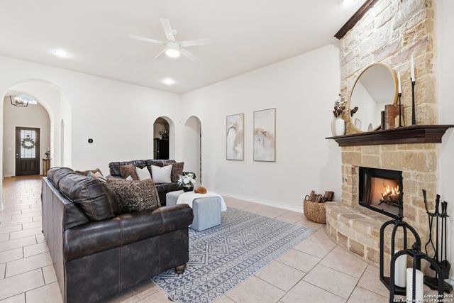 7715 Goldstrike Dr, San Antonio, TX 78254