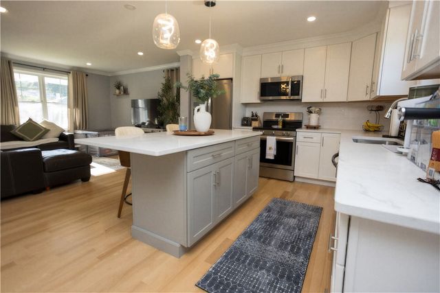 209 Curran Road, Cumberland, RI 02864