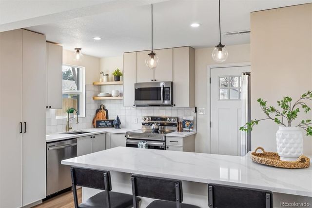 3615 N Saint Paul Street, Denver, CO 80205